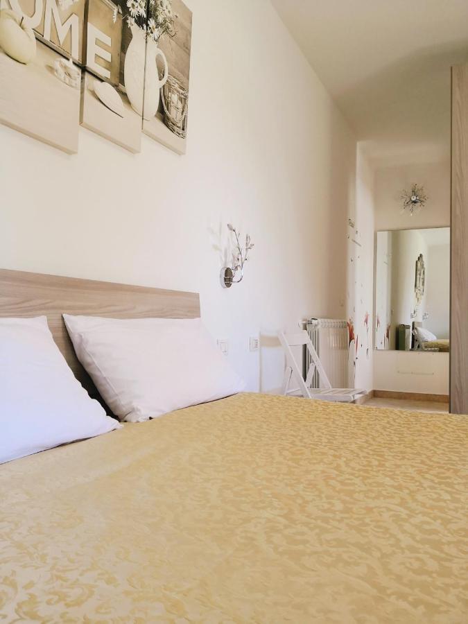 A Lu Ponti Bed & Breakfast Будони Екстериор снимка